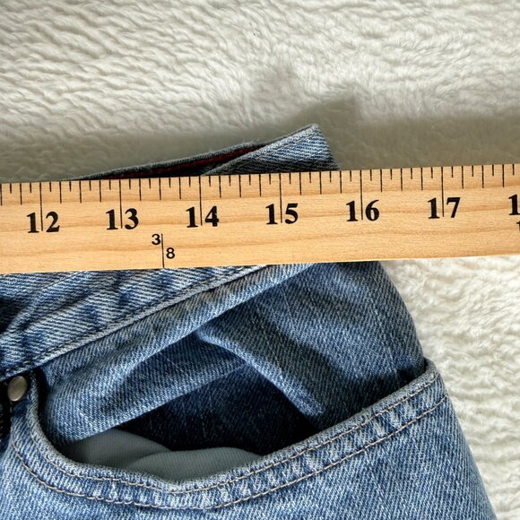 VTG Tommy Hilfiger Jeans Womens 10A Light Wash Mid Rise Classic‎ Fit BootcutY2k - Picture 8 of 11